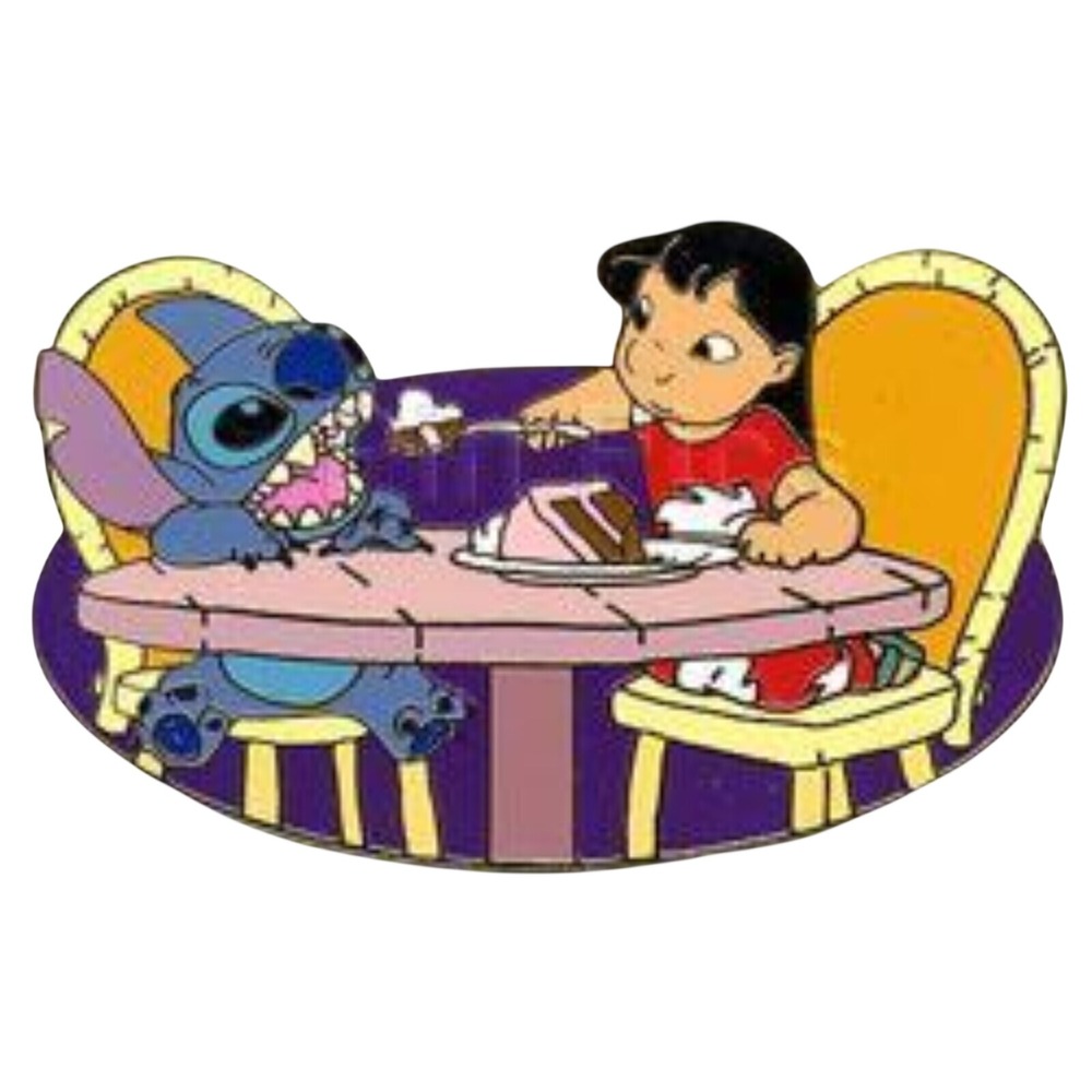Vintage Disney Auctions Pin Lilo and Stitch Eating Cake 2005 LE 250 40780